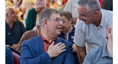 Başkan Tugay Aliağa’da aşure lokmasına ortak oldu