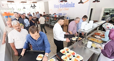 Canik Belediye Başkanı İbrahim Sandıkçı, SBB Meclis Üyelerini Can Sofrası’nda ağırladı.