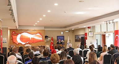 DEÜ 15 Temmuz’da “Zaferin Adı Türkiye” Dedi