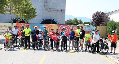 Kartepe’de 15 Temmuz İçin Pedallar Çevrildi