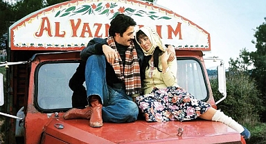 Kervansaray Arkasında Açık Havada Sinema Keyfi