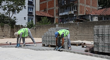 İnegöl Belediyesi Ücretsiz Otopark Hamlesini Kararlılıkla Sürdürüyor