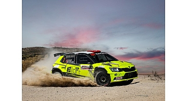 Petlas motorsporlarında podyuma oynuyor