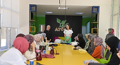 Selçuklu Belediyesi Yeşil Atölye Plastik Poşet Kullanımına Dikkat Çekti