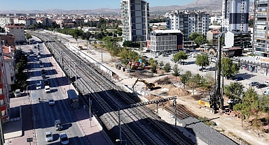 Başkan Altay: “Banliyö Hattıyla Daha Hızlı, Güvenli ve Konforlu Bir Ulaşım İmkanına Kavuşacağız”