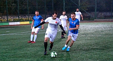 Osmangazi’de Geleneksel Halı Saha Turnuvası Başladı