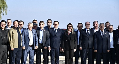 Malkara Belediye Başkanı Nergiz Karaağaçlı Öztürk Muhtarlarla Kahvaltı Programında Bir Araya Geldi