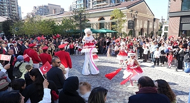 Cumhuriyet’in ruhu Fişekhane’de sanatla buluştu
